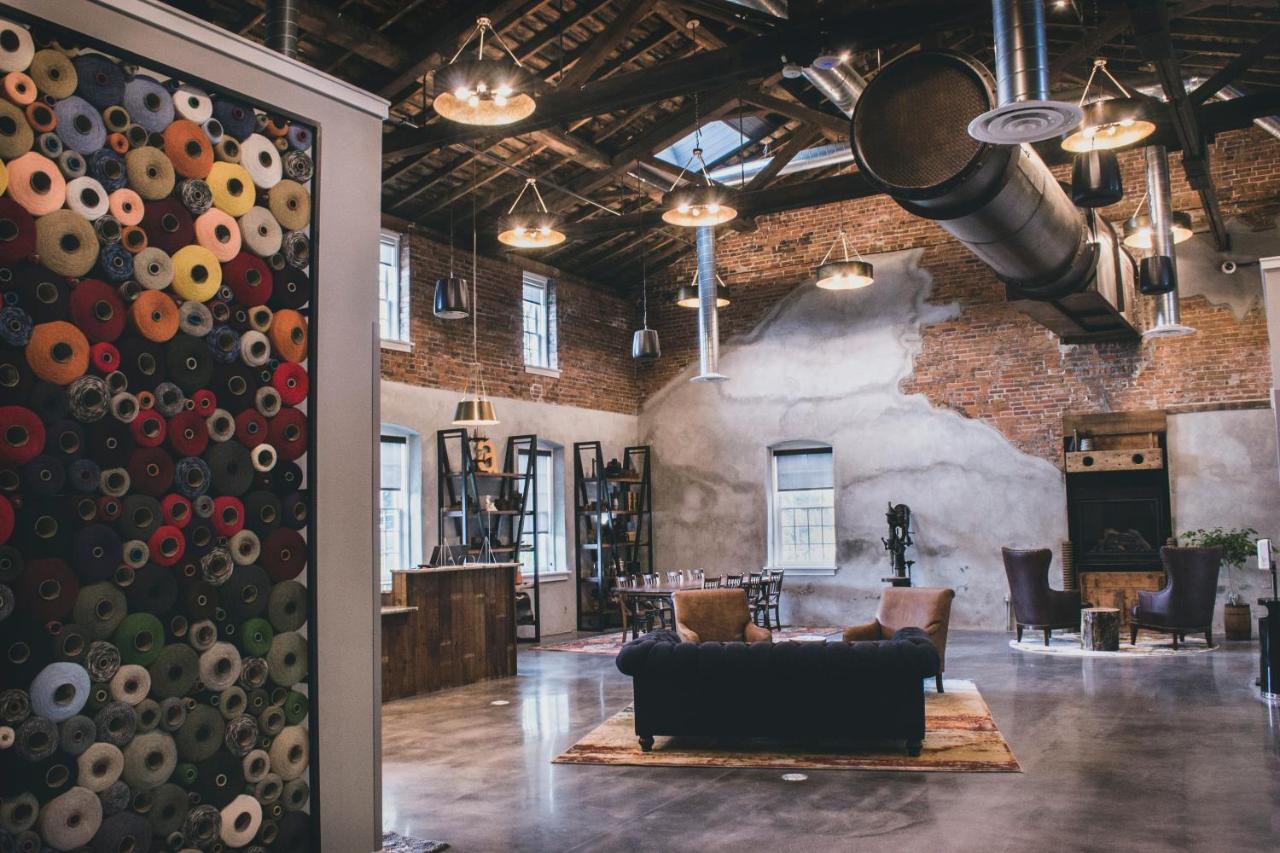 Hotel Millwright Amana Exterior foto